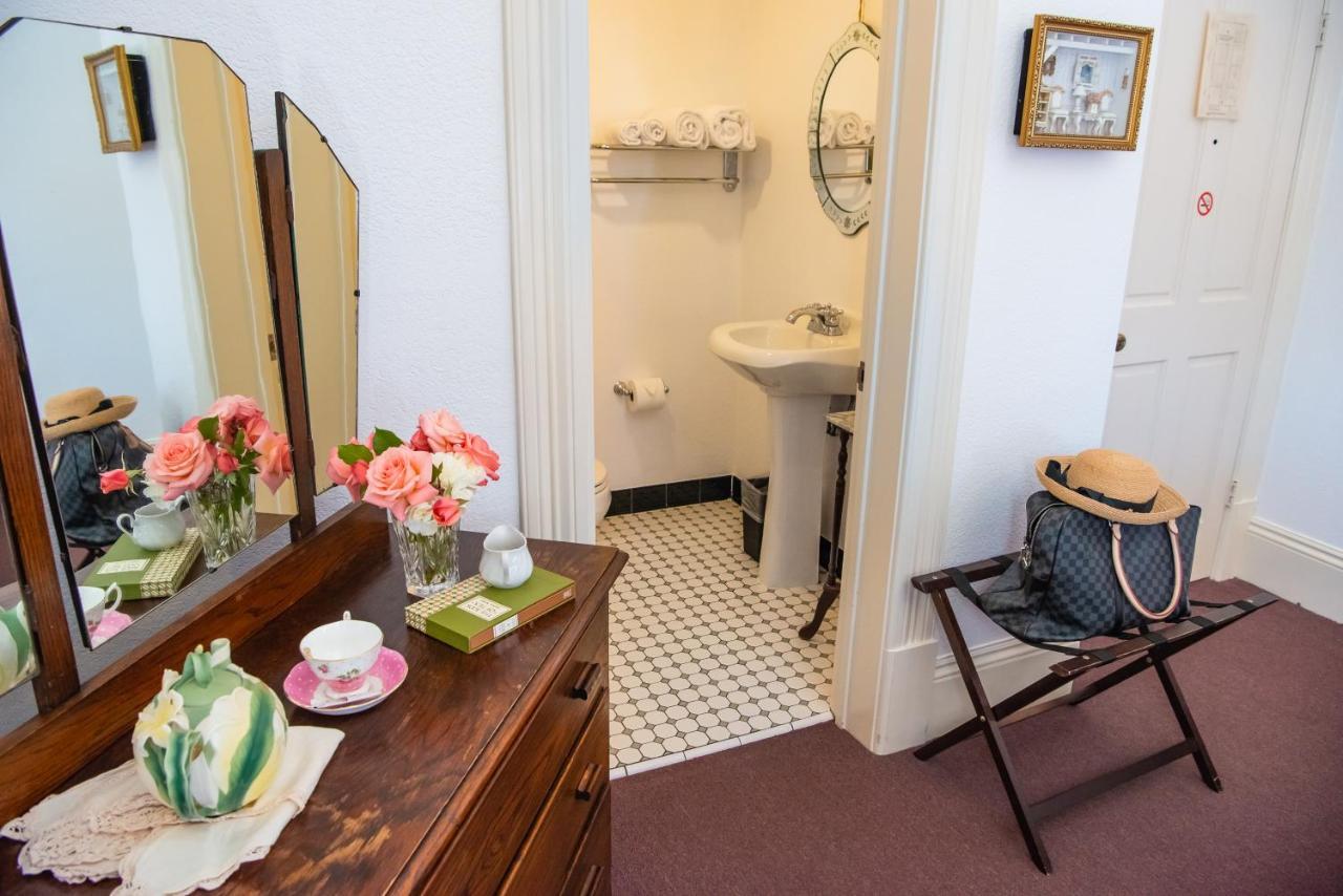 The Continental Inn Tomales Экстерьер фото