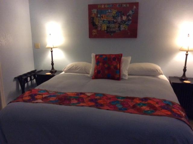 The Continental Inn Tomales Номер фото